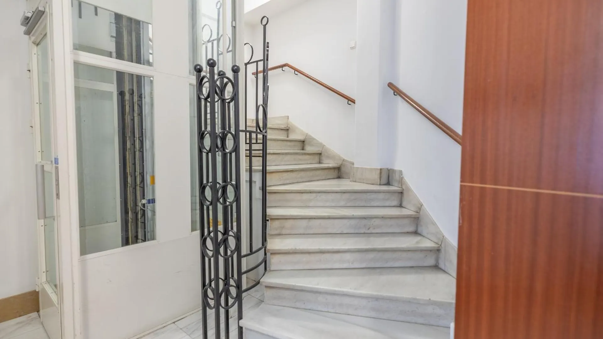 Tuapartamento Boutique - Palacio De Navarra By Clabao Pamplona 0*,