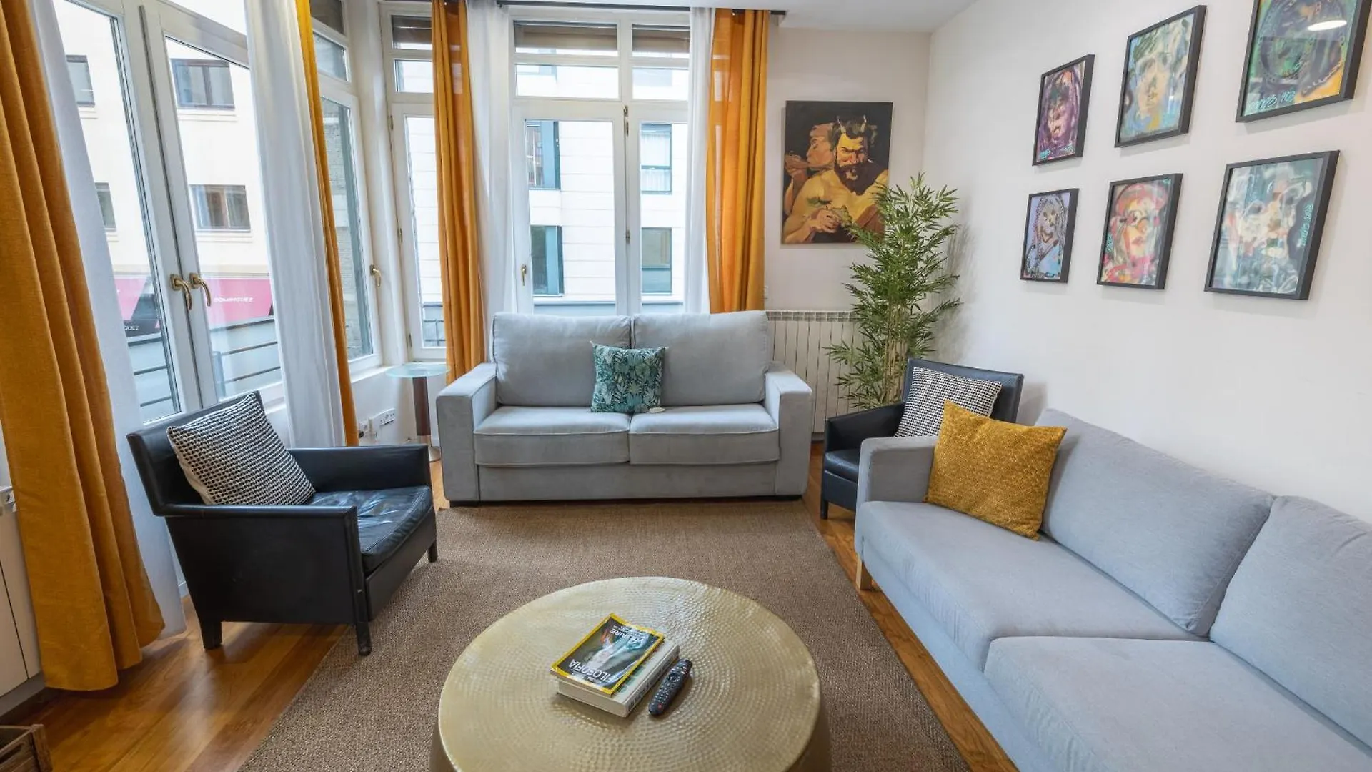 Apartment Tuapartamento Boutique - Palacio De Navarra By Clabao Pamplona Spain